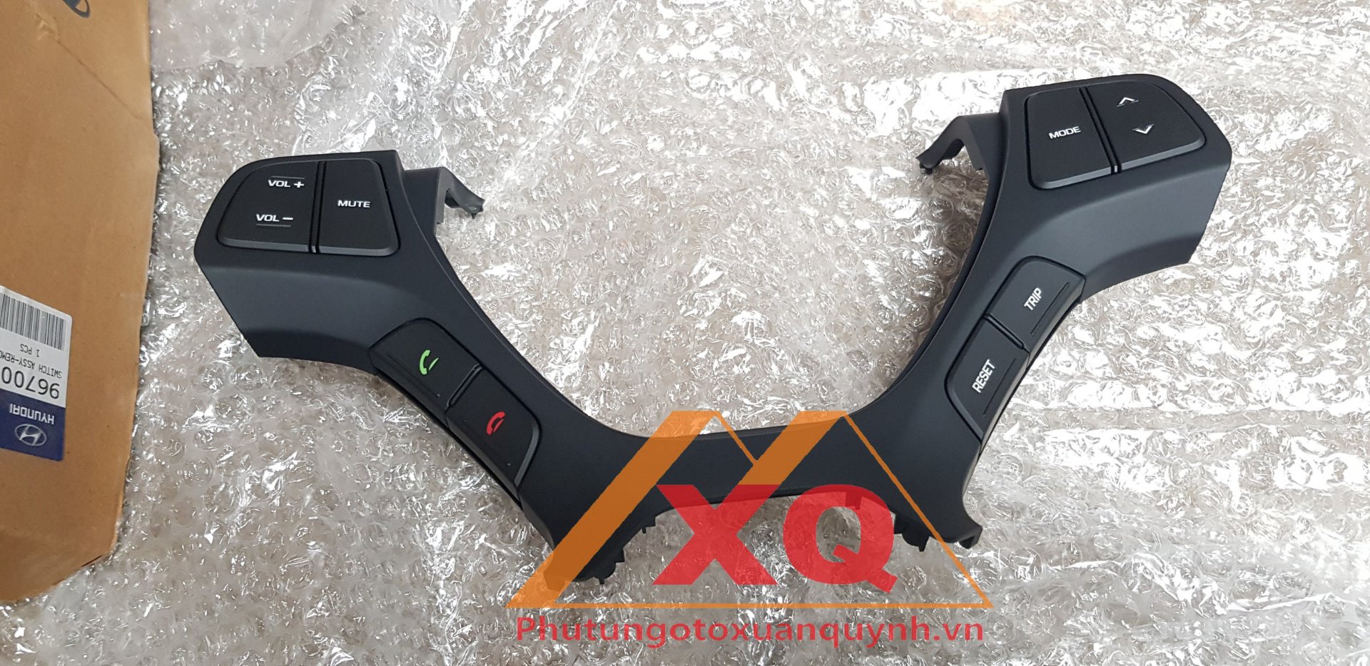 Phím tích hợp trên vô lăng, cuộc gọi, đa phương tiện chính hãng, mã hàng 96700B4000, 96700B4100, 96700B4200