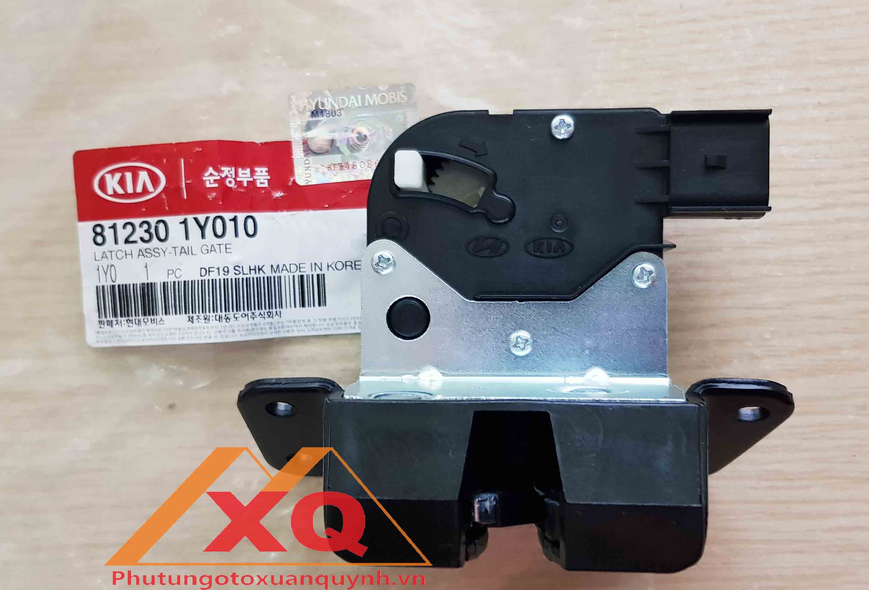 Cơ cấu khóa ngậm cửa hậu KIA Morning, Picanto chính hãng mã hàng 812301Y010