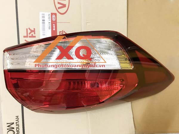 Đèn hậu miếng ngoài Kia Cerato. Hàng chính hãng, mã sản phẩm: 92401A7700, 92402A7700.